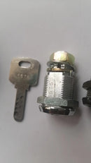 lot 5 SEGA 5575  Locks w/one key  Sega BC /NC/NNC CITY  CANDY