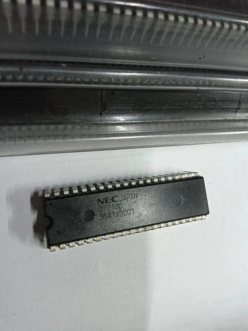 NEW 1PCS UPD7210C D7210C NEC