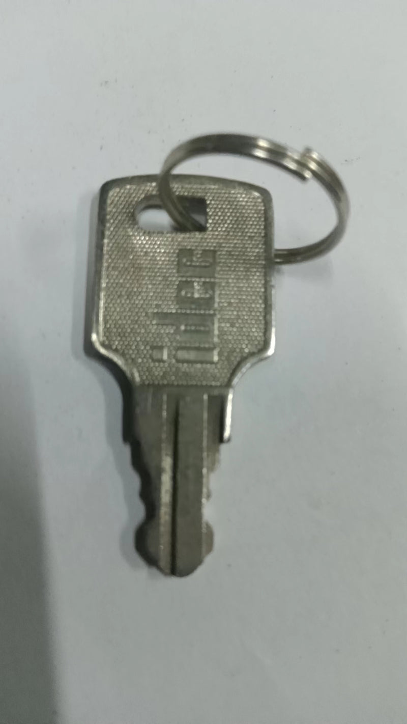 SLOT MACHINE KEY. NUMBER 231