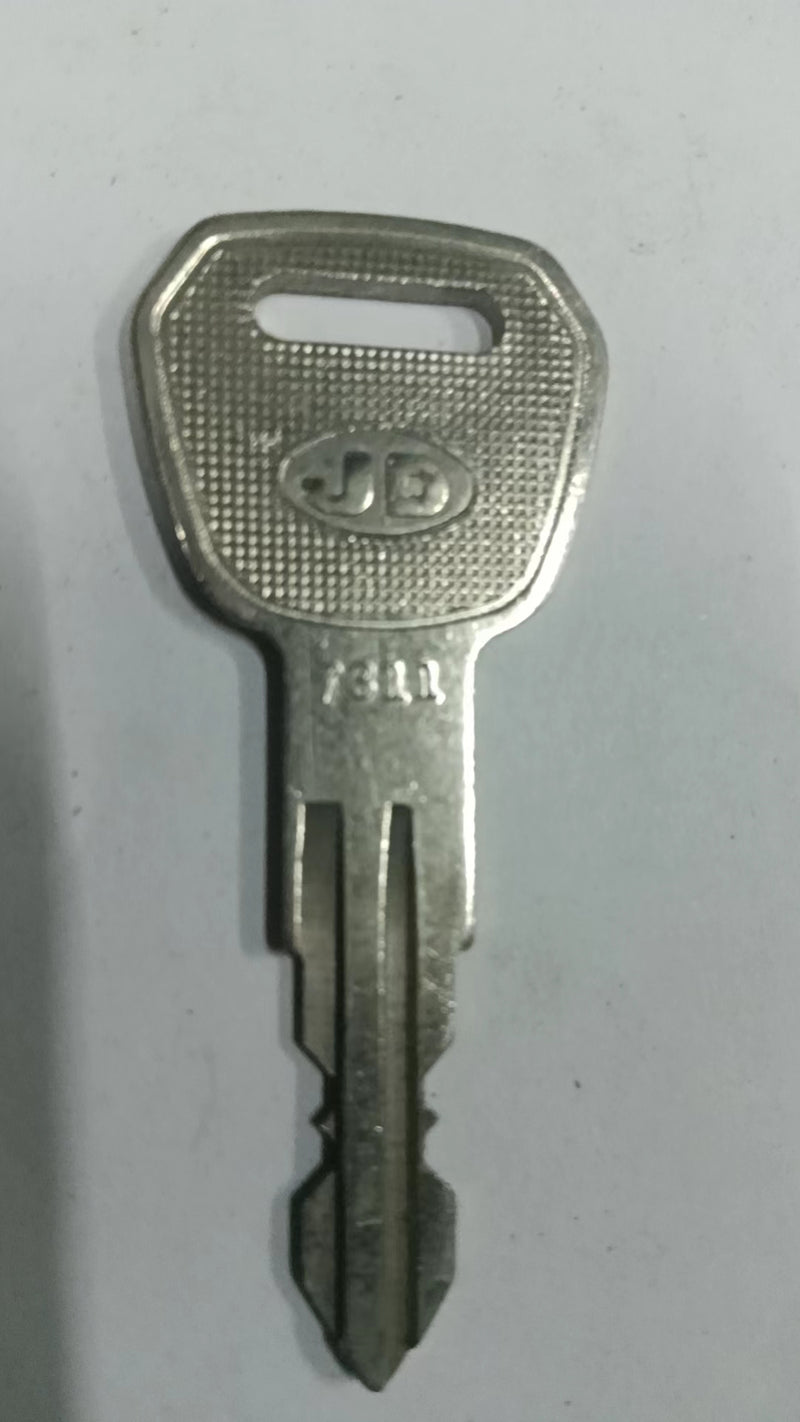 SLOT MACHINE KEY.