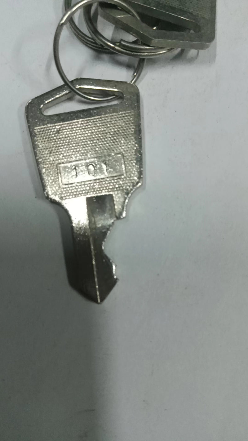 SLOT MACHINE KEY. NUMBER 101