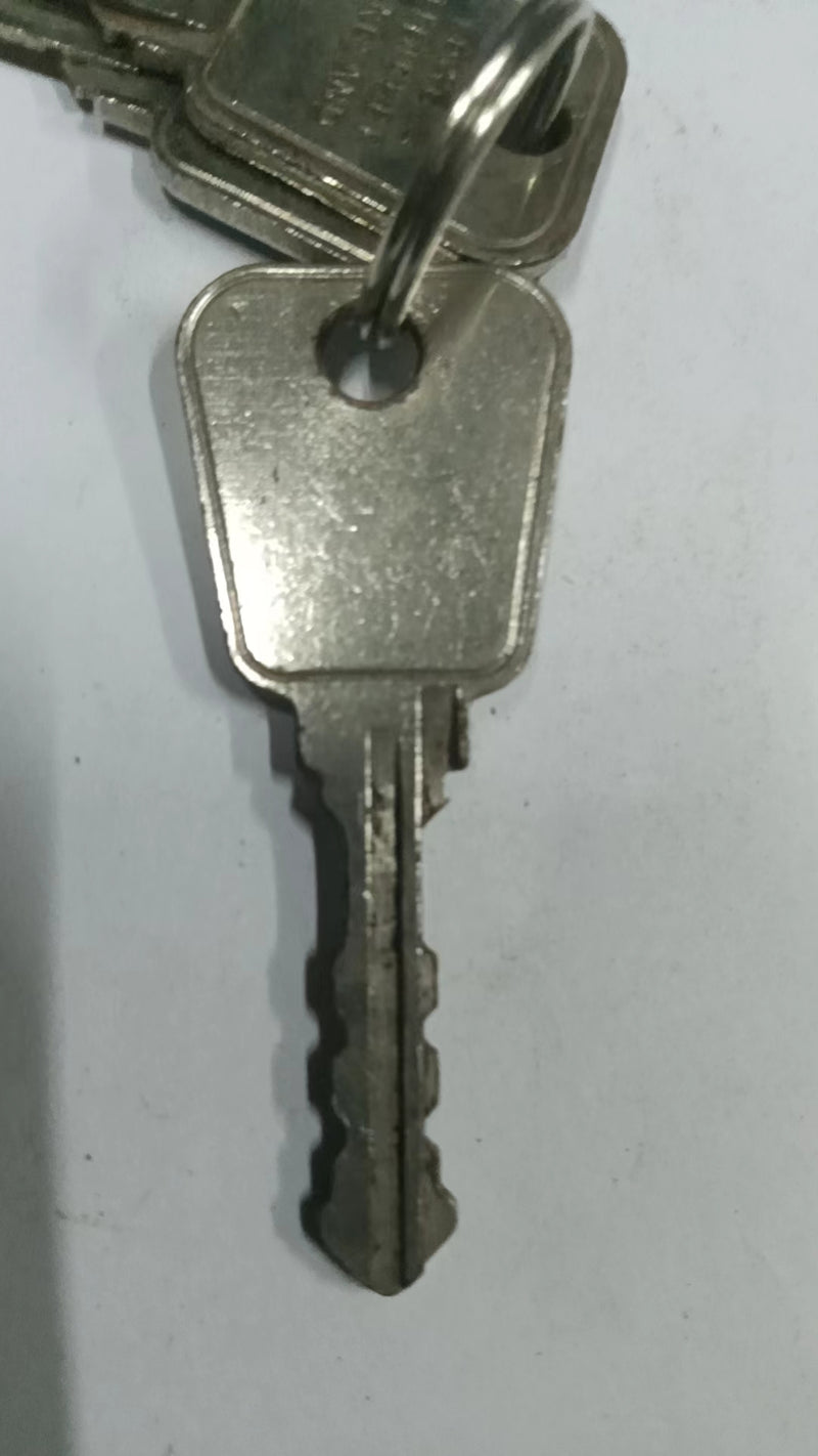 SLOT MACHINE KEY. NUMBER 82000