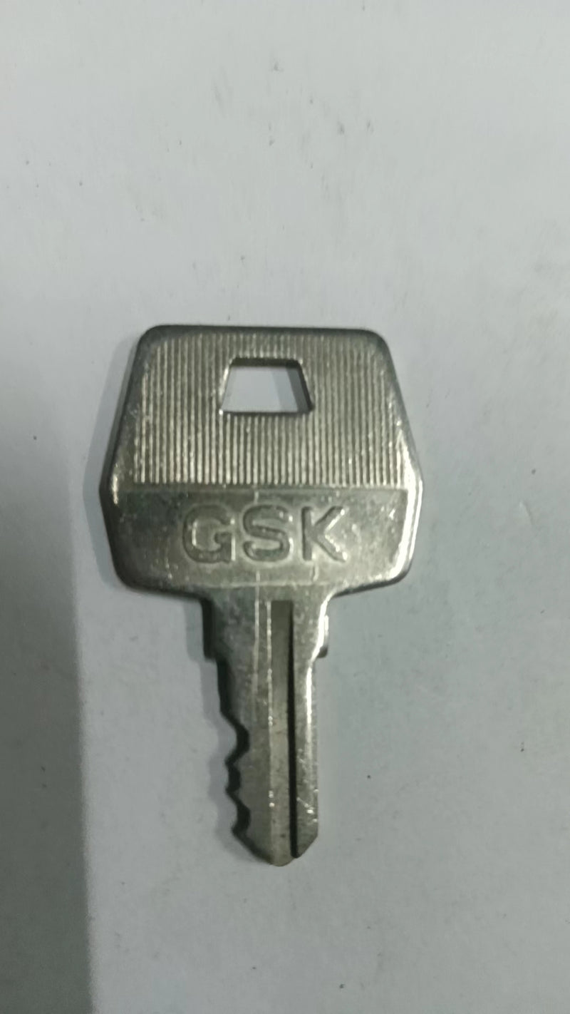 SLOT MACHINE KEY. NUMBER A101