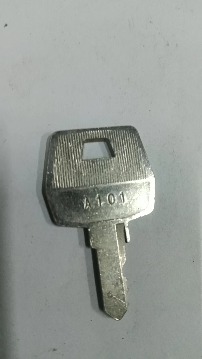 SLOT MACHINE KEY. NUMBER A101