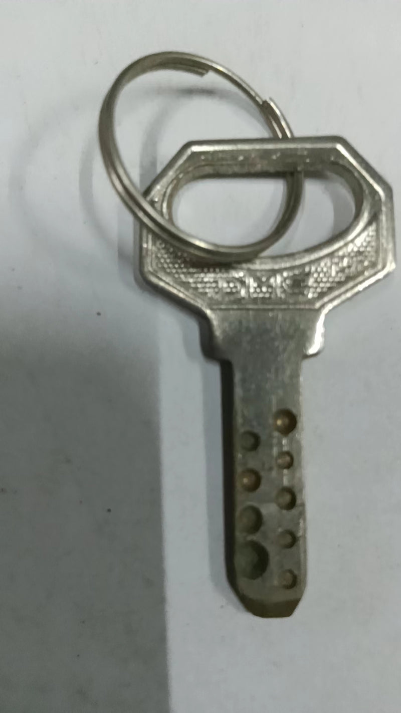 SLOT MACHINE KEY.