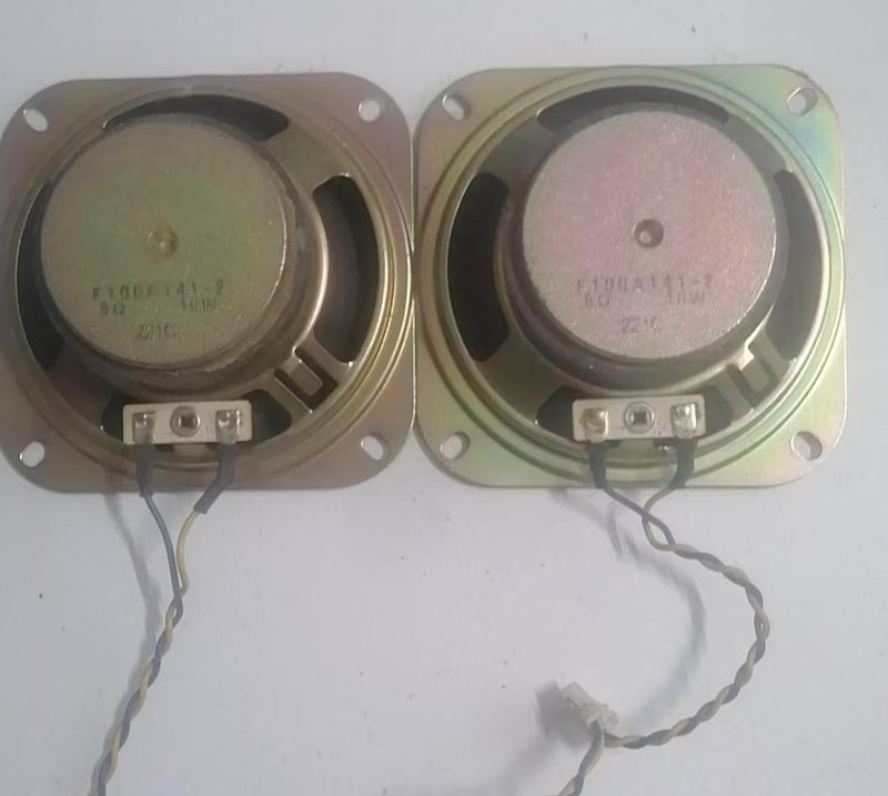 A pair ARCADE 4"  speakers 8 OHM 10W  working