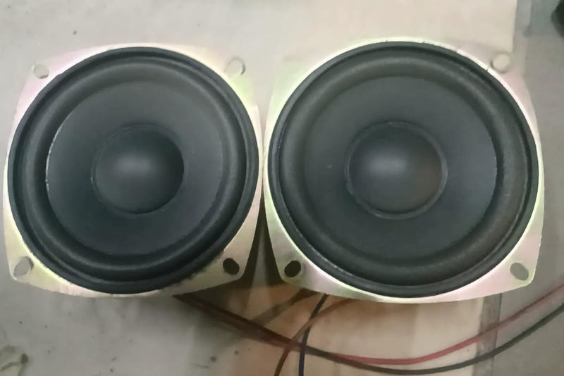 A pair ARCADE 4"  speakers 8 OHM 30W working