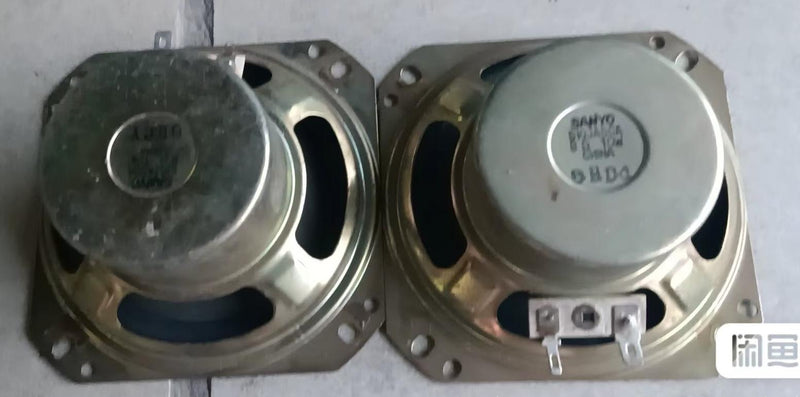 A pair ARCADE 4"  speakers 8 OHM 10W working