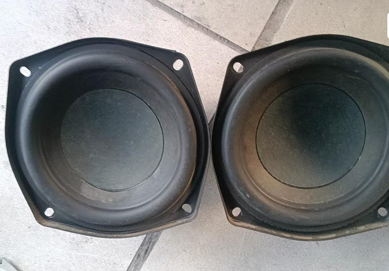 A pair ARCADE  speakers 8 OHM 20W working