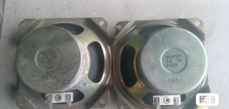 A pair ARCADE 4"  04340101 speakers 4 OHM 5W working