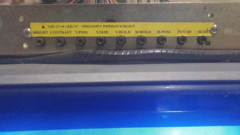 Arcade Wei-Ya C3129DF Chassis  + THOMSON 29 in Tube w/frame