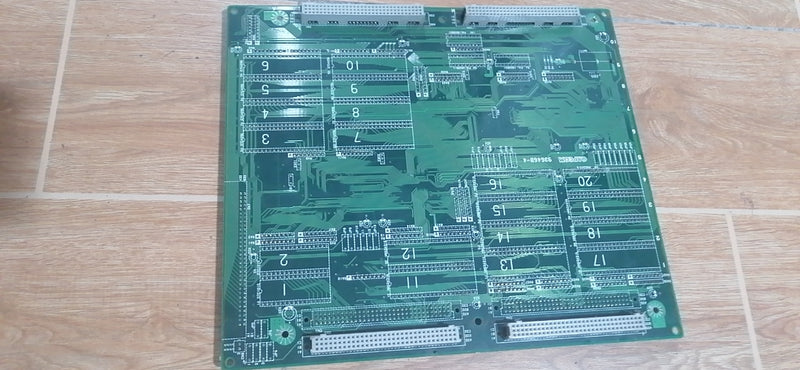 capcom cps2 B board. broken and parts only