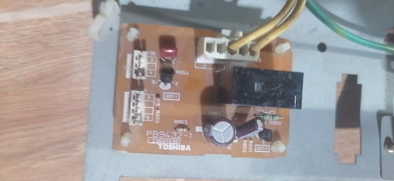 TOSHIBA CHASSIS  PB9432 CABLE w/VGA