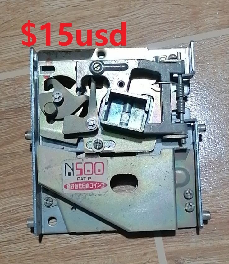 SEGA CANDY CABINET COIN MECH.(100 JPY)  WORKING